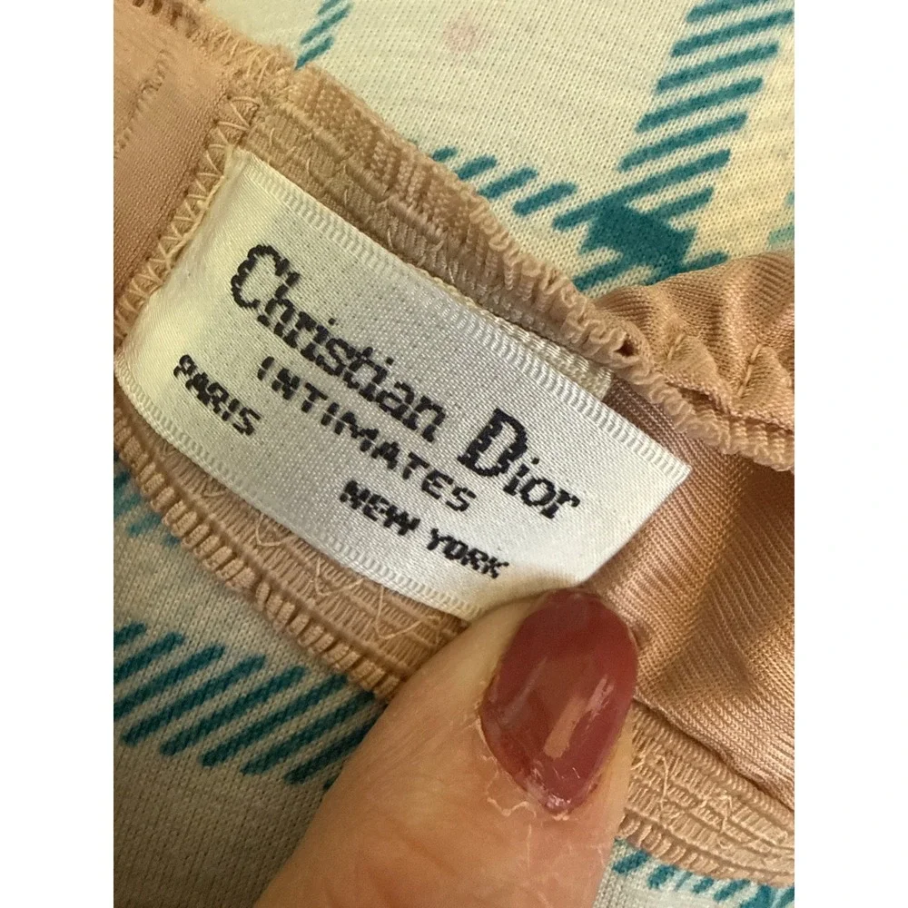 Lot of 4 Christian Dior Intimates Vintage Bras-4 Panties Lace Satin Nylon Small - Picture 4 of 6